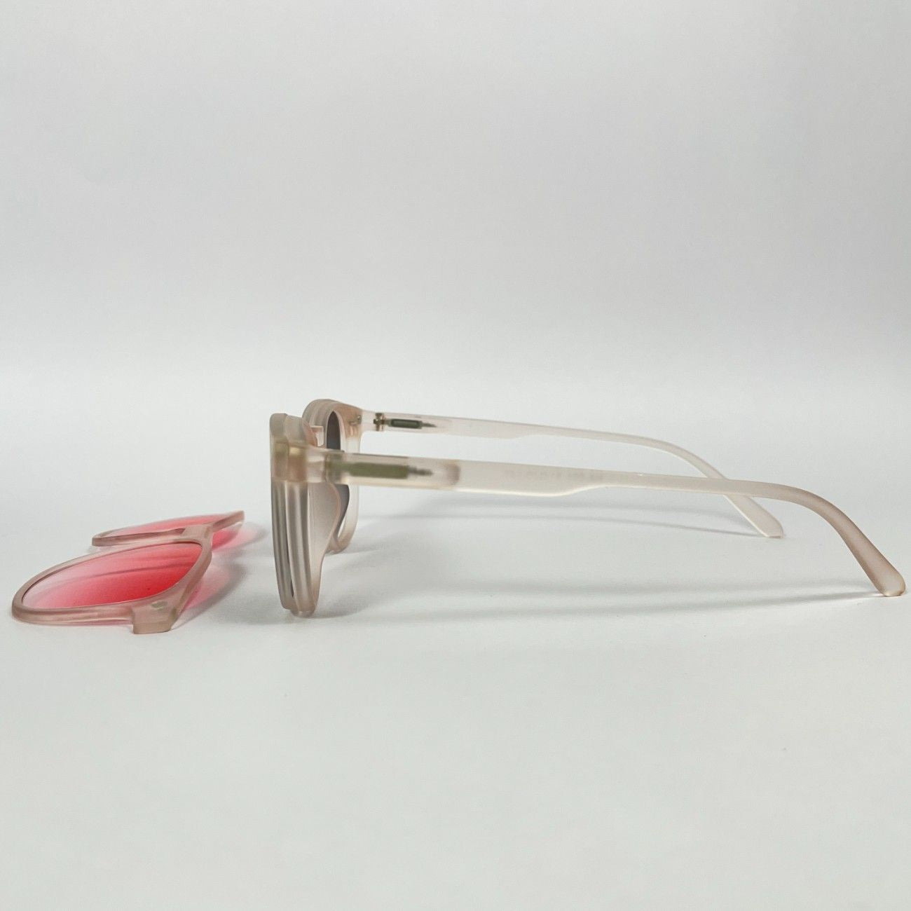 Round Clip-On Polarized Glasses