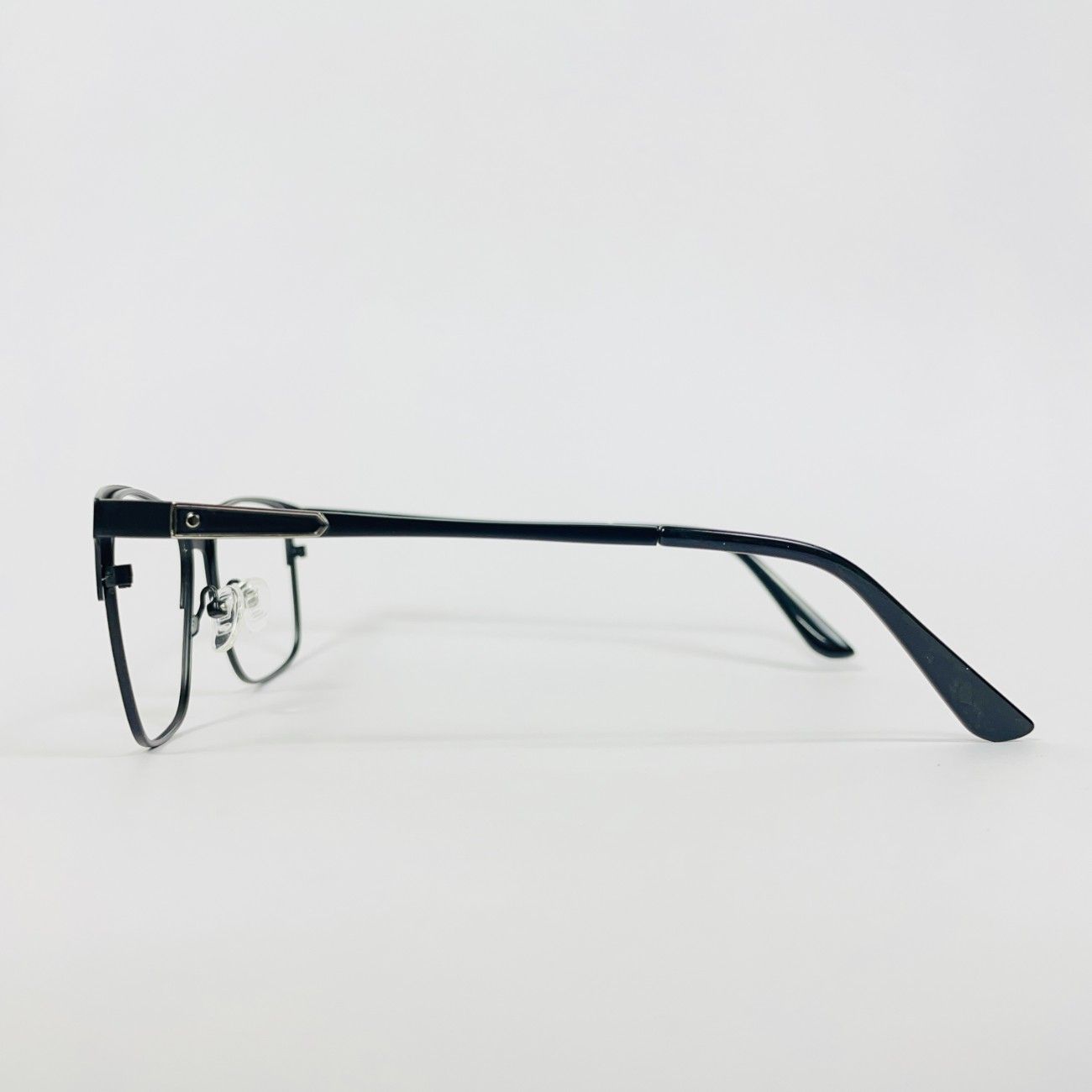 Cat Matt Black Metal Frame