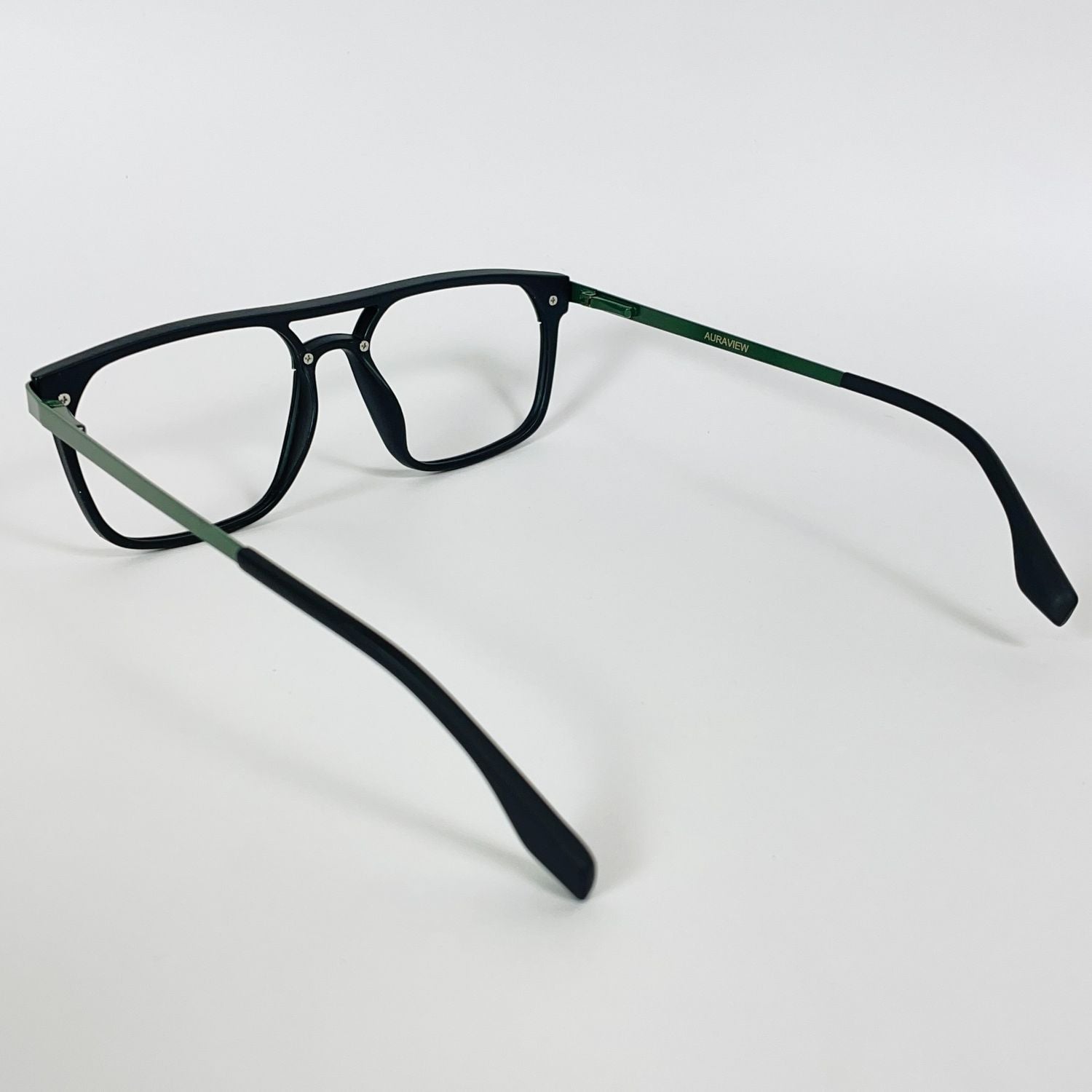 SteelGaze – Premium Gradient Frame
