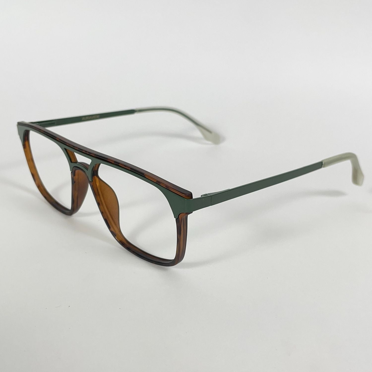 SteelGaze – Premium Gradient Frame