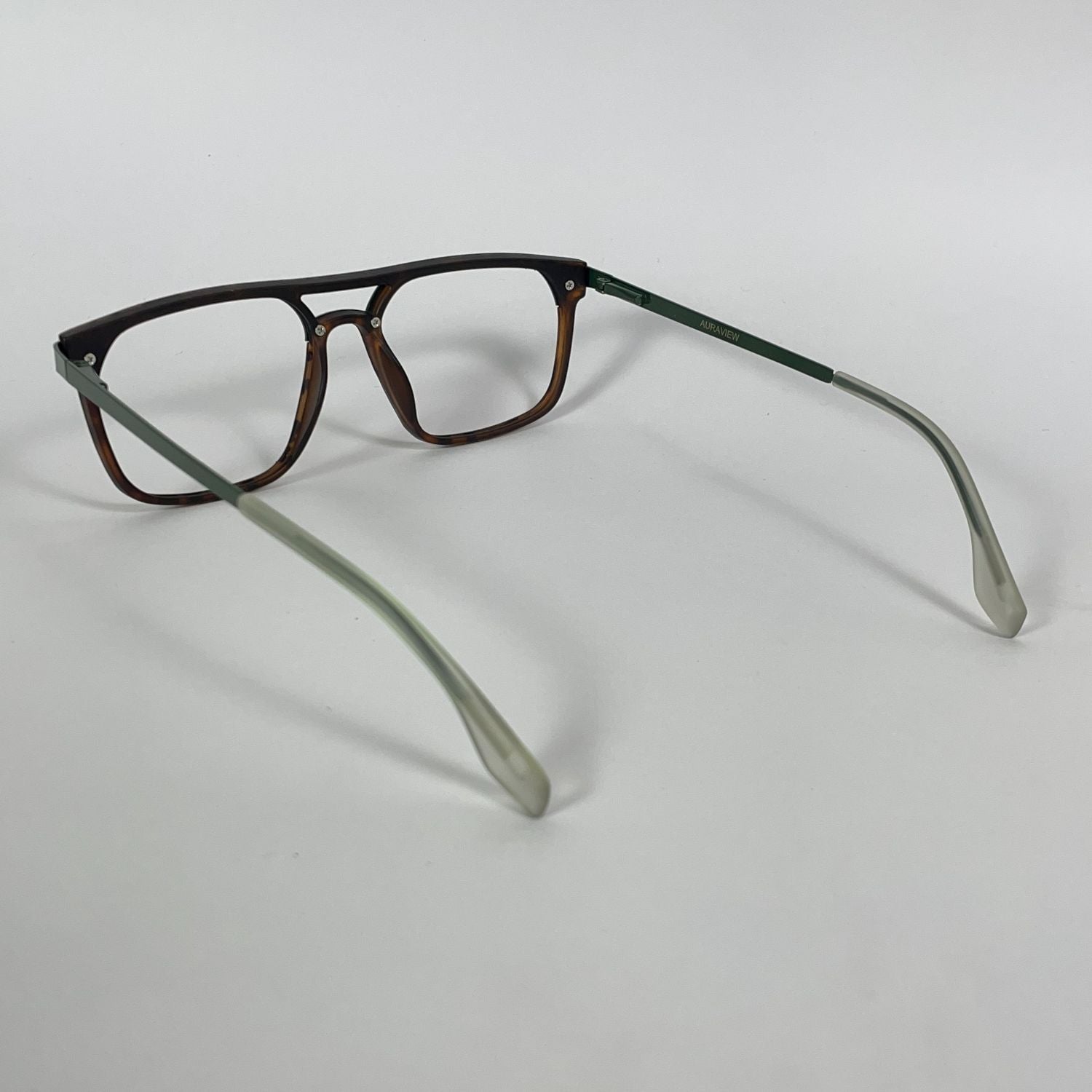 SteelGaze – Premium Gradient Frame
