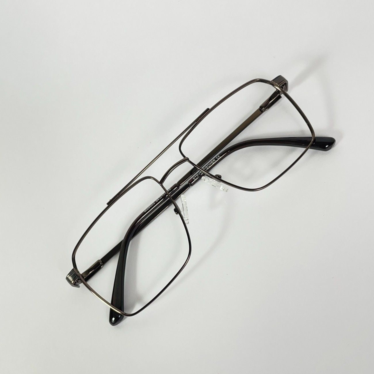 Square Metal Frame - Steve Fischer