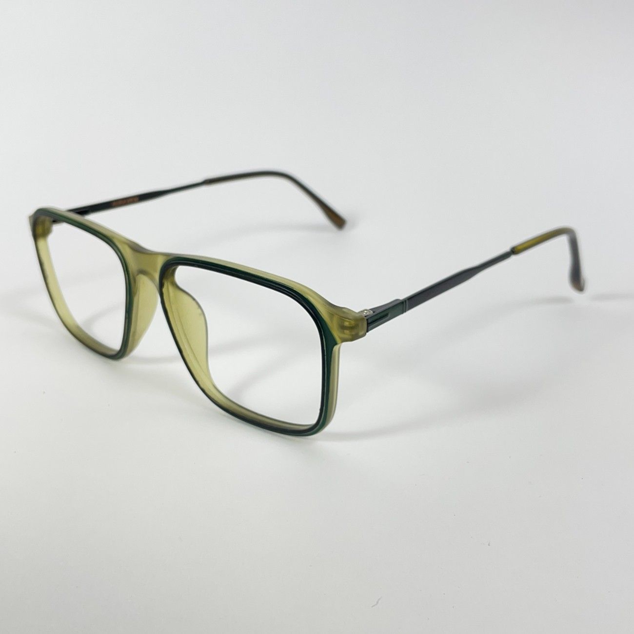 Aviator Tritone Frame - Robinson Series
