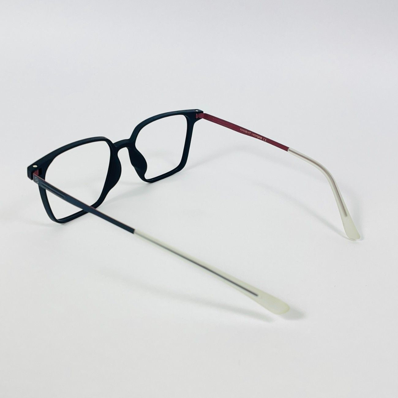 Square AirFlex Matte – Trendy Frame