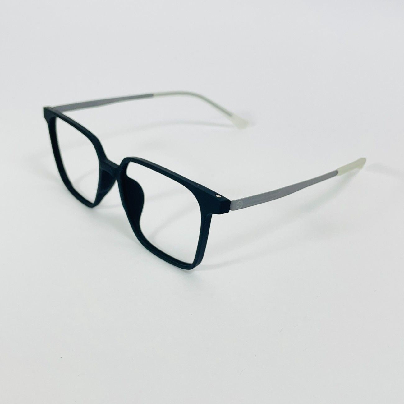 Square AirFlex Matte – Trendy Frame