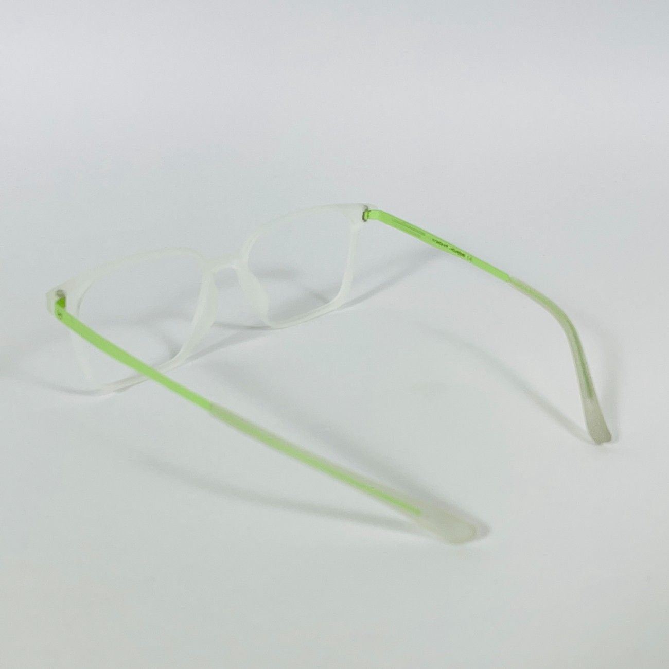 Square AirFlex Matte – Trendy Frame