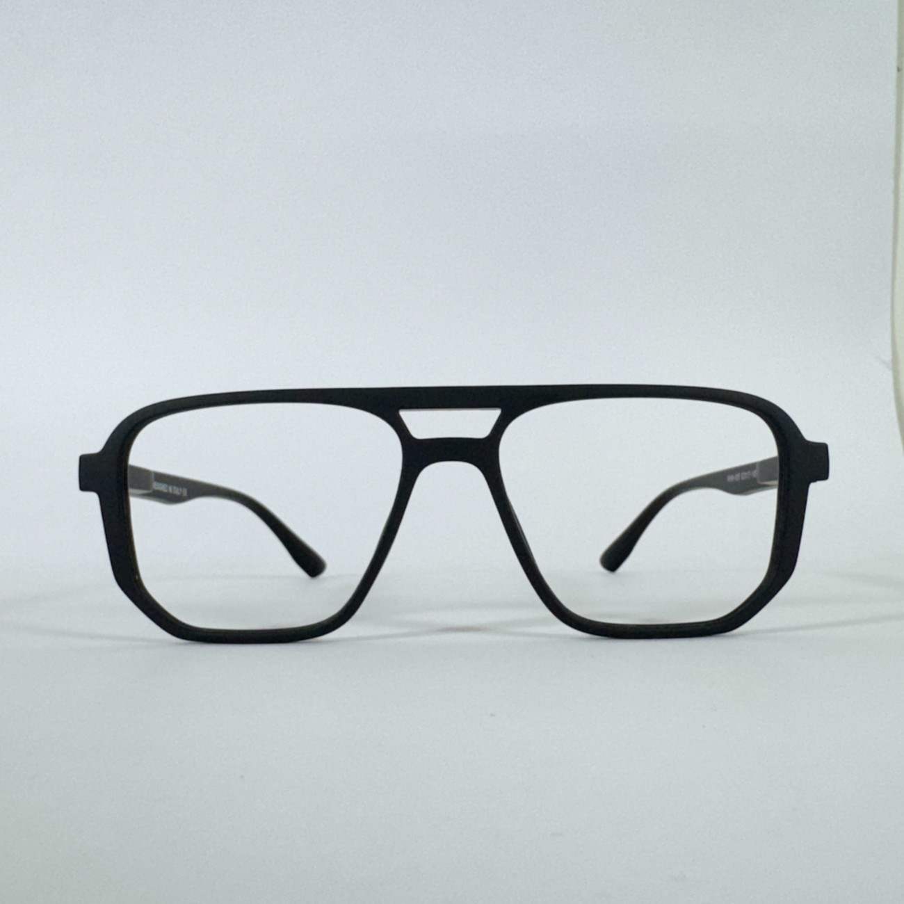 Bar Square Clip-on Glasses