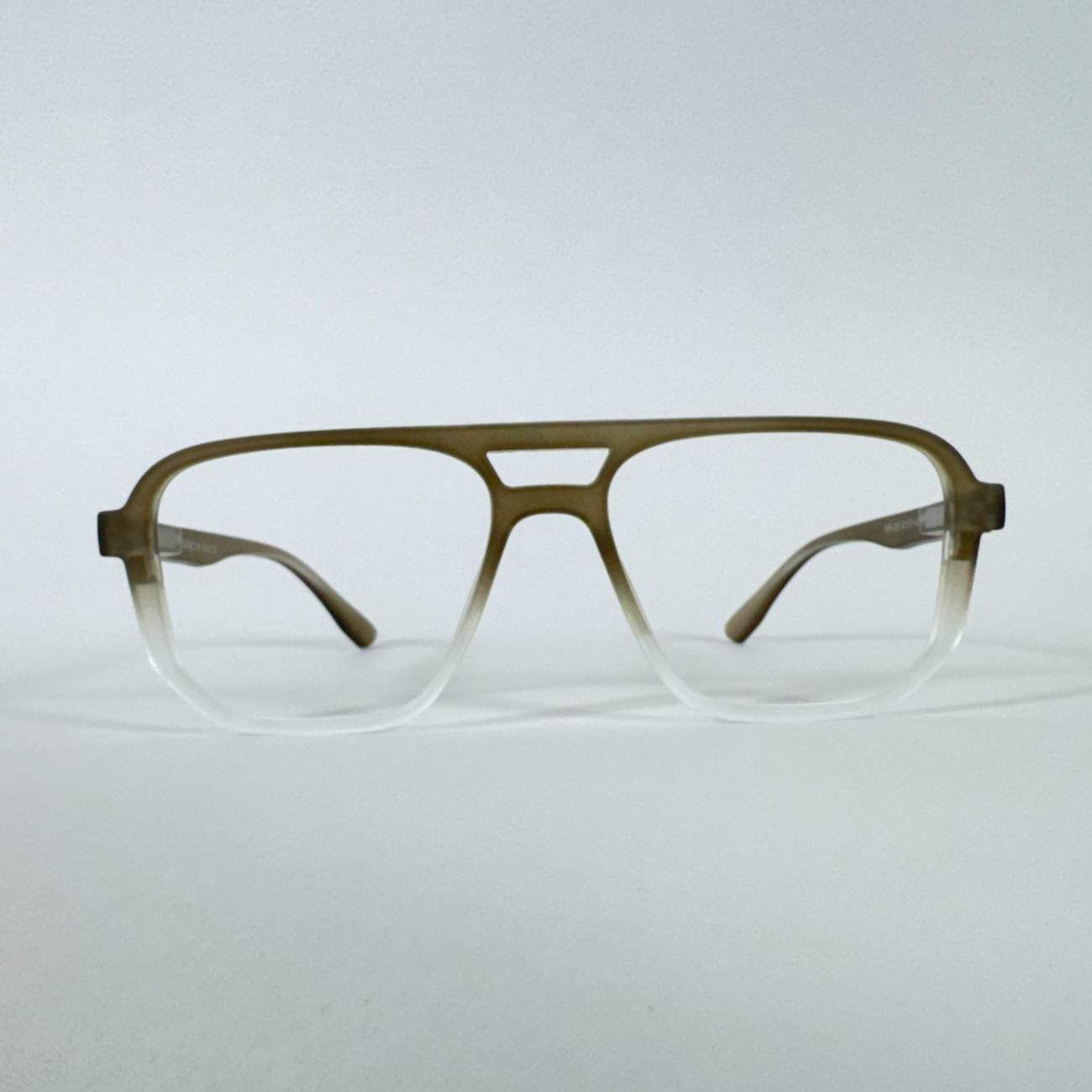 Bar Square Clip-on Glasses