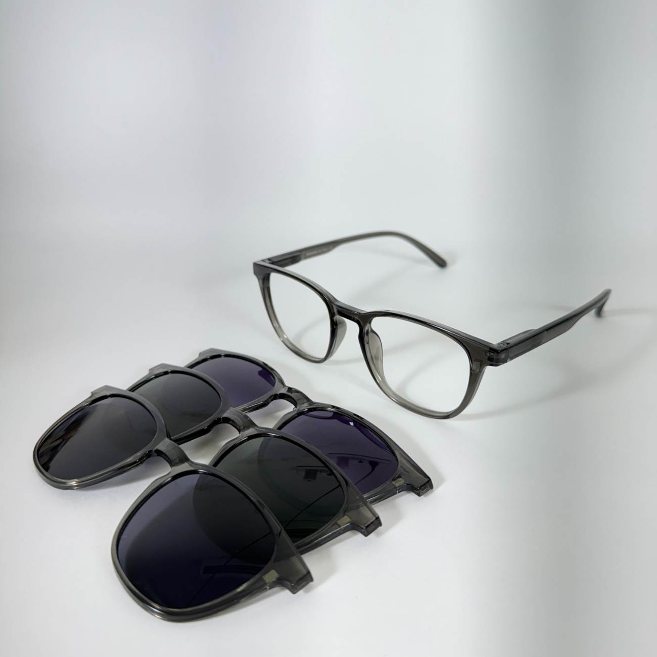 Hustlr Shape Clip-On Glasses