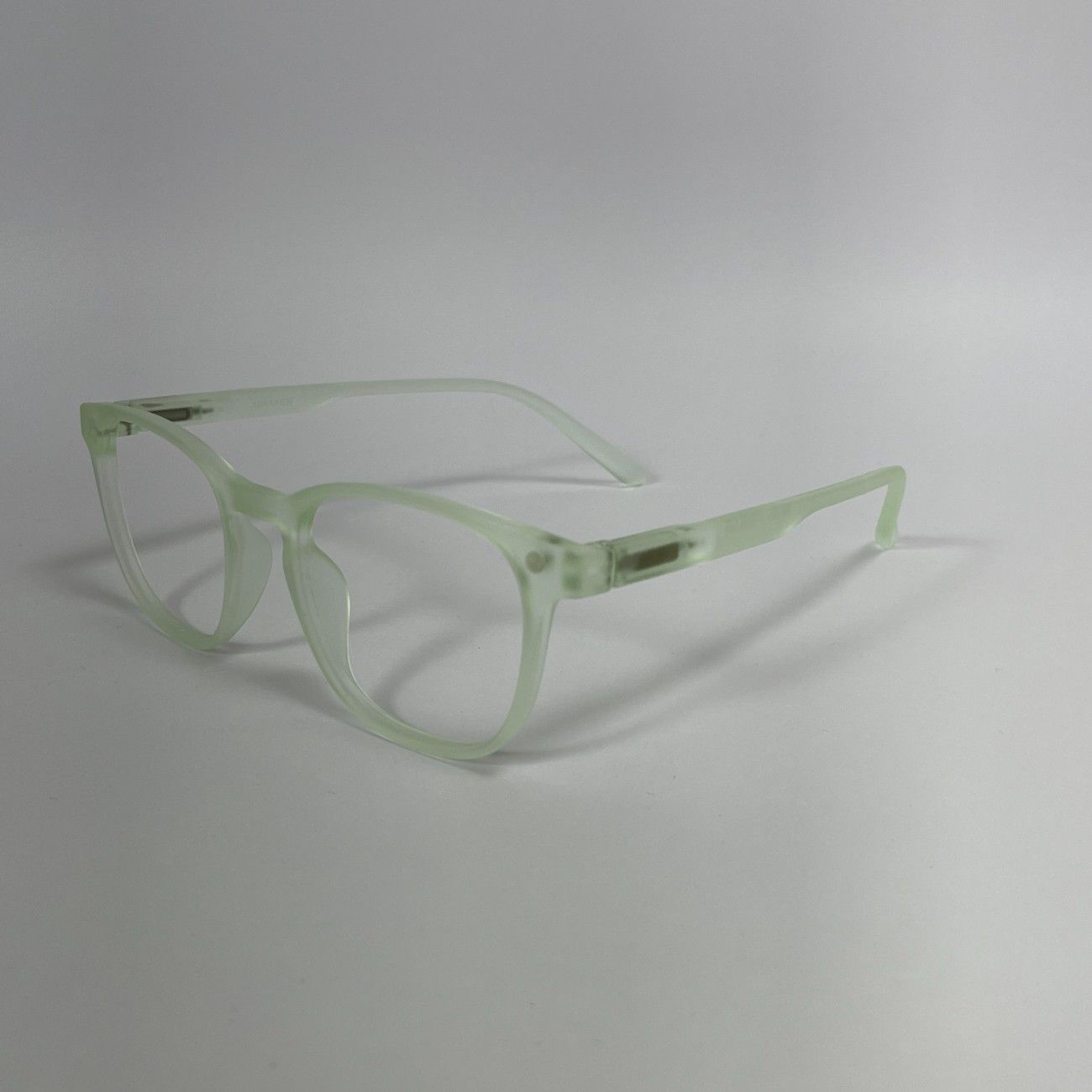 Round Clip-On Polarized Glasses