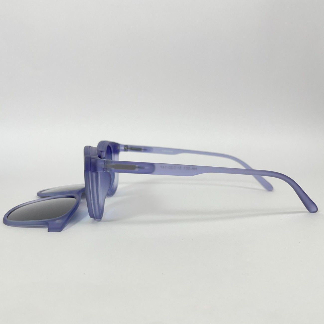 Round Clip-On Polarized Glasses