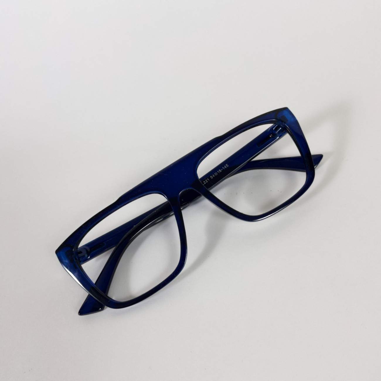 Square Flat Mens Frame - Leo Series