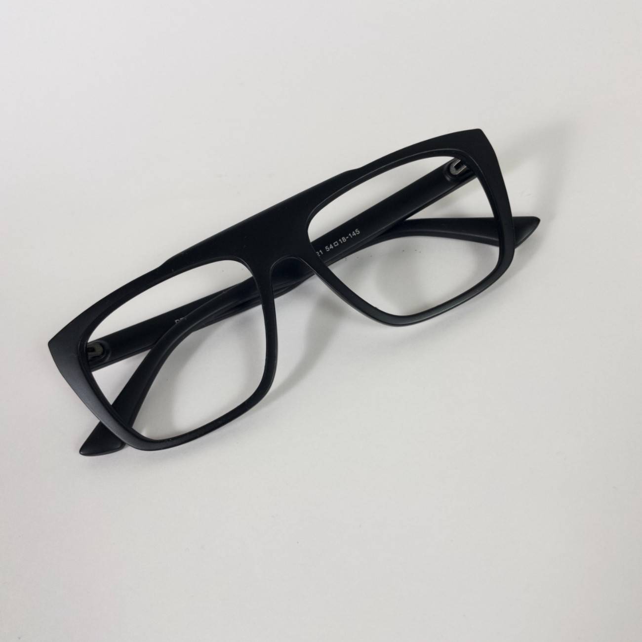 Square Flat Mens Frame - Leo Series